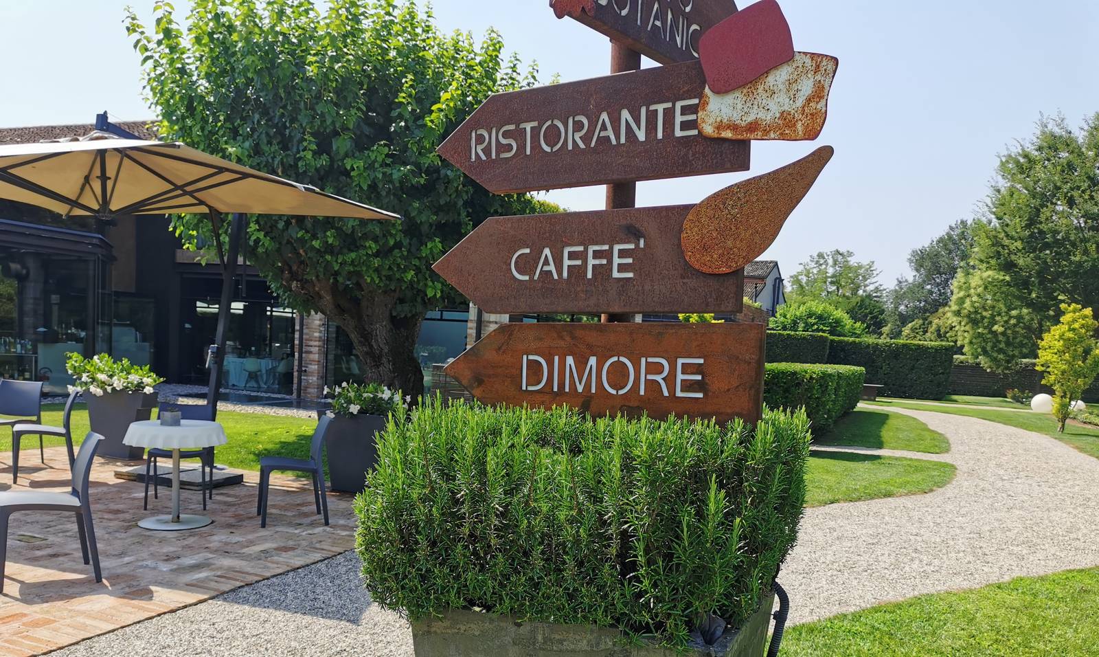 LE DIMORE · Il Tesoro Living Resort